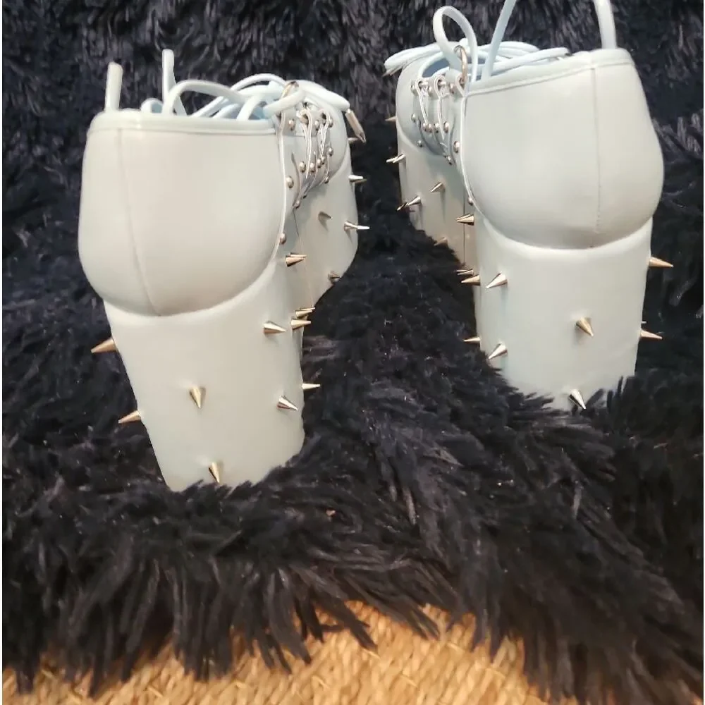koi Blue With Silver Spike-Studded Platform Lace-Up Women's Shoes Size 7 NWOT
